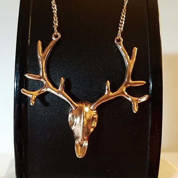 Felt's Fun Finds Jewelry - Deer Head Antlers Gold Tone 30"